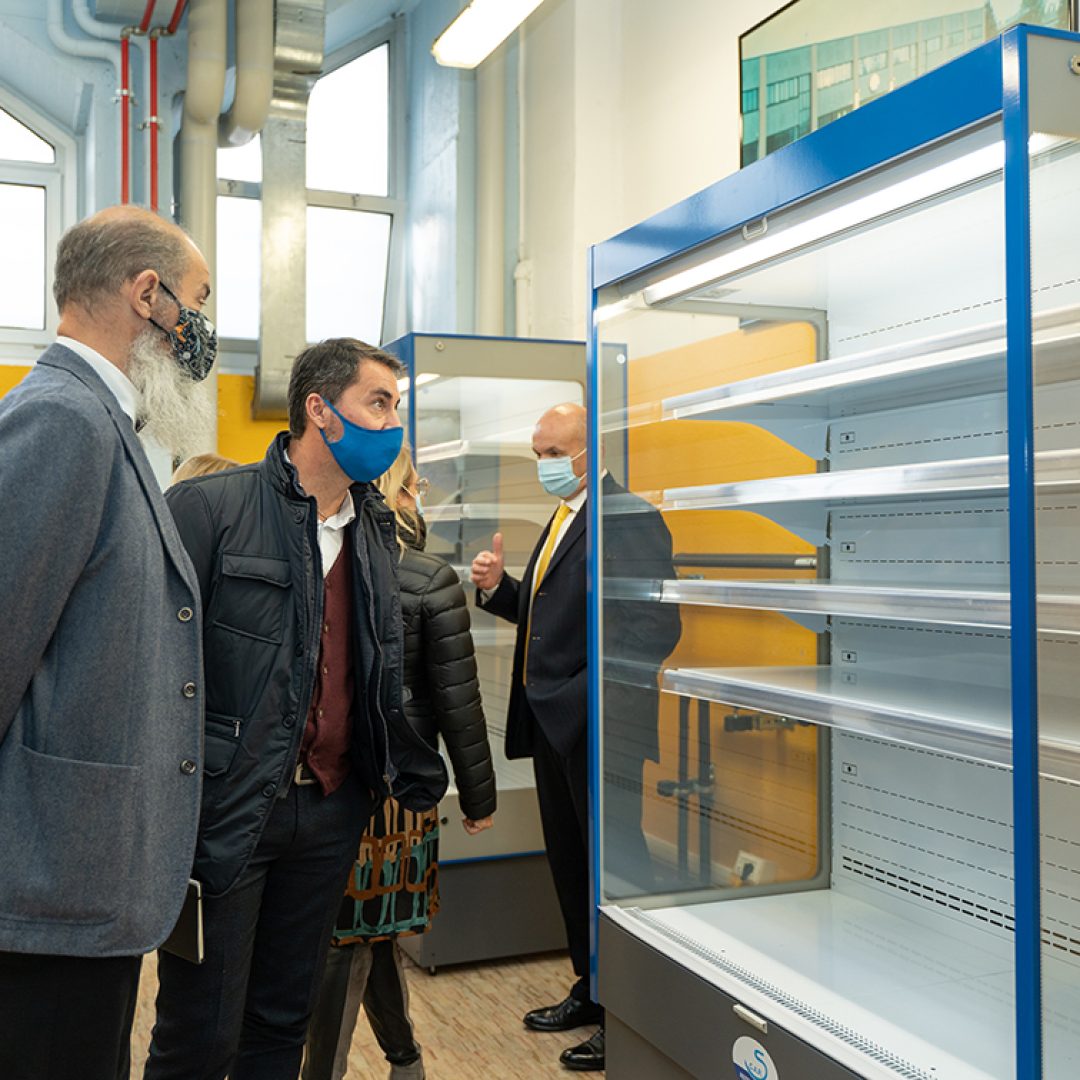 Sesto San Giovanni: inaugurazione del nuovo laboratorio di refrigerazione all’istituto dei Salesiani di viale Matteotti - OSDB - Opere Sociali Don Bosco - scuola professionale